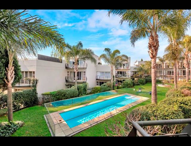 2 BEDROOM TOWNHOUSE FOR SALE IN OAKLANDS